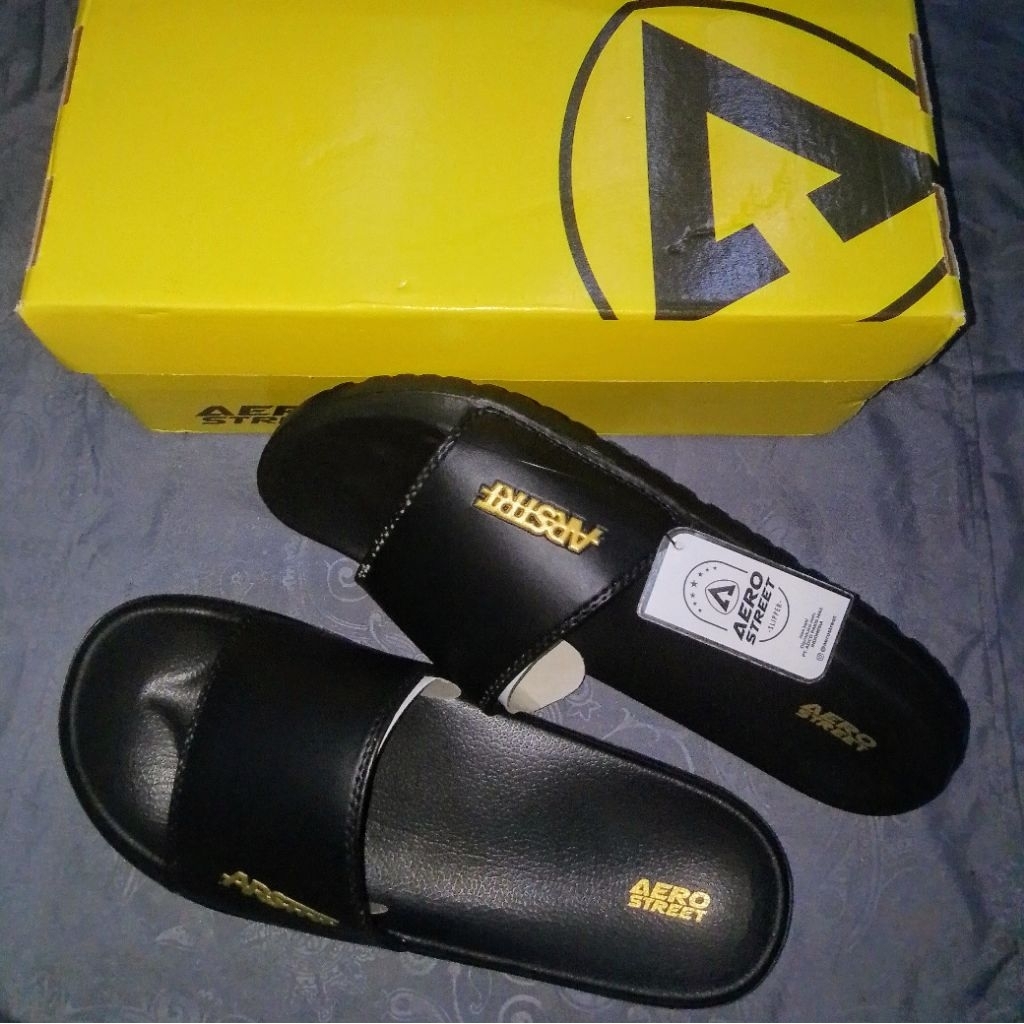 [NEW] AEROSTREET - EROS Sandal Slop Pria Original AEROSTREET Size 42