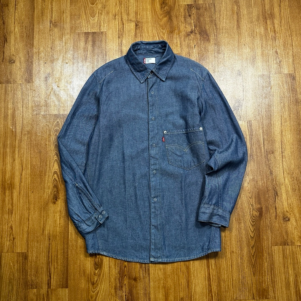 KEMEJA LEVIS ENGINEERED SECOND