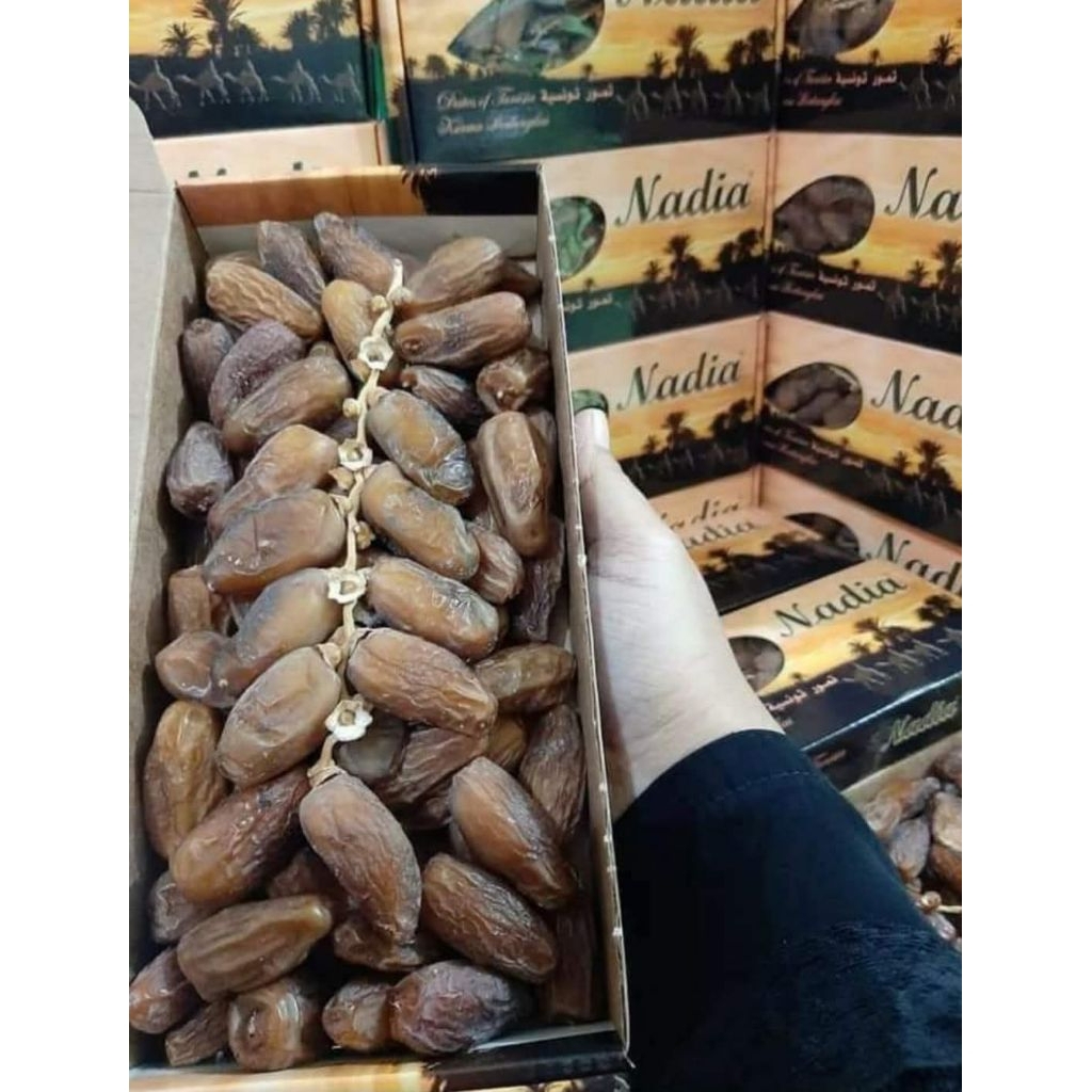 kurma Tunisia tangkai 500gram