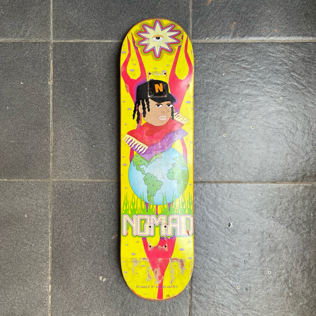 Nomad Skateboard sz 8