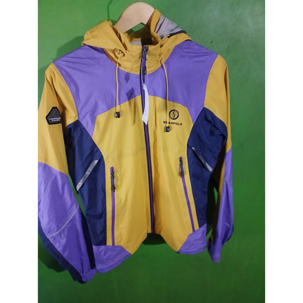 Jaket Outdoor Beanpole Gopcore