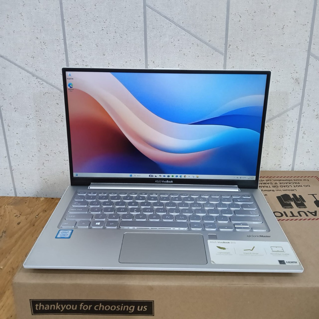 Laptop Asus Vivobook S13, Core i3-8145U, Ram 4Gb/256Gb, #Backlight, #IPS, Seri Baru, Ngebut, Super S