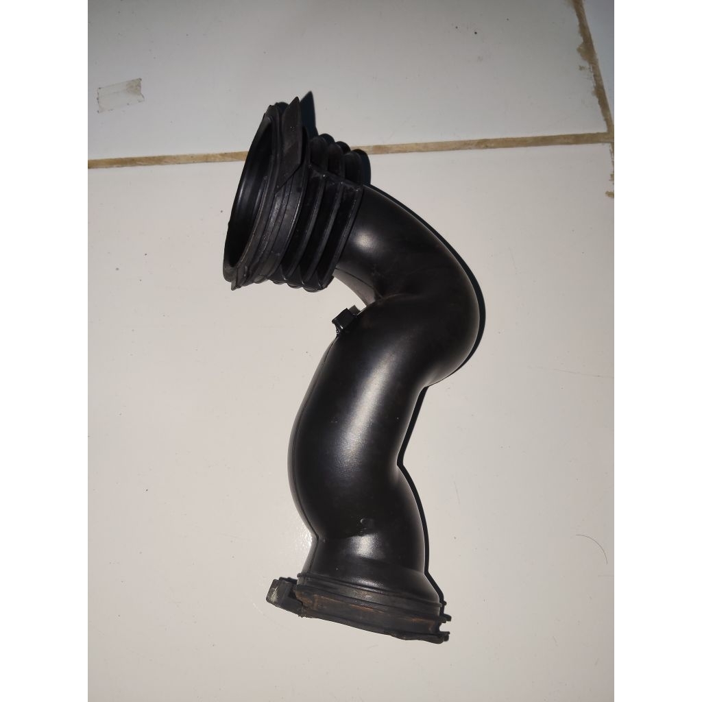 Selangair masuk mesincuci LG 21kg F2721STWV1