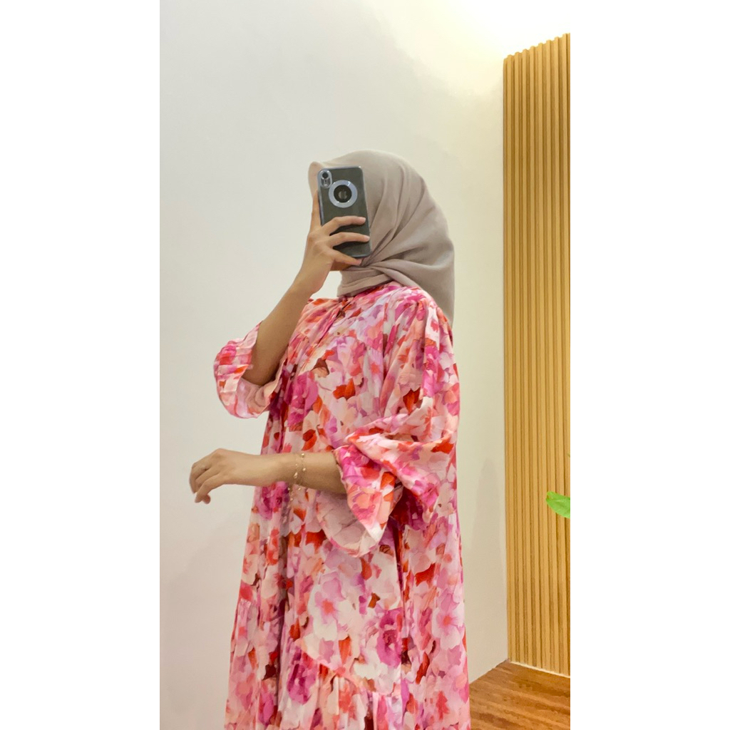 Yolanda Gamis Dress by Lavina Lengan Balon Rayon Motif Busui Kancing Gamis Wanita Kekinian