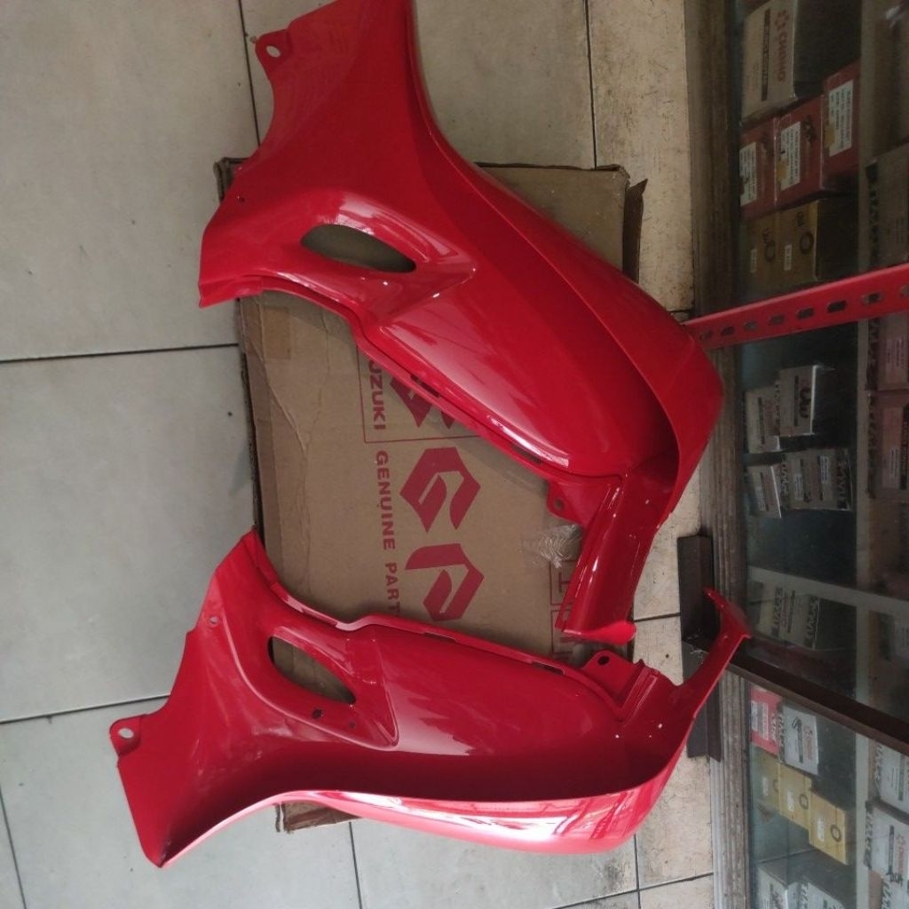 sayap luar atau legshield luar smash new 110 tahun 2006