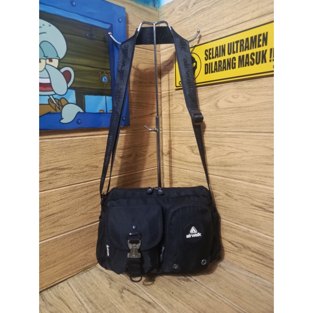 Tas slempang pria/wanita airwalk second original