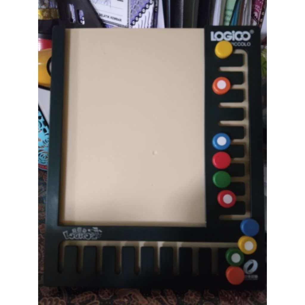 Papan Logico Piccolo