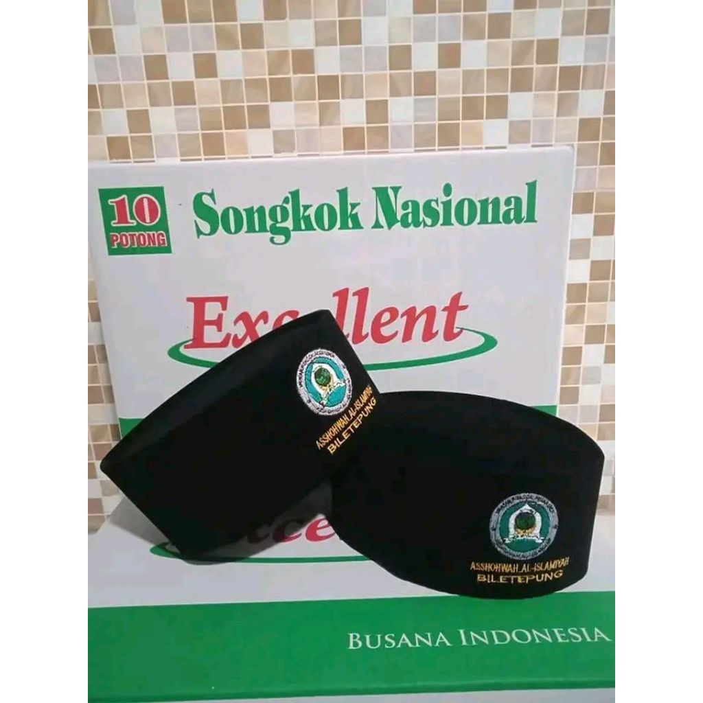 peci custom logo bordir