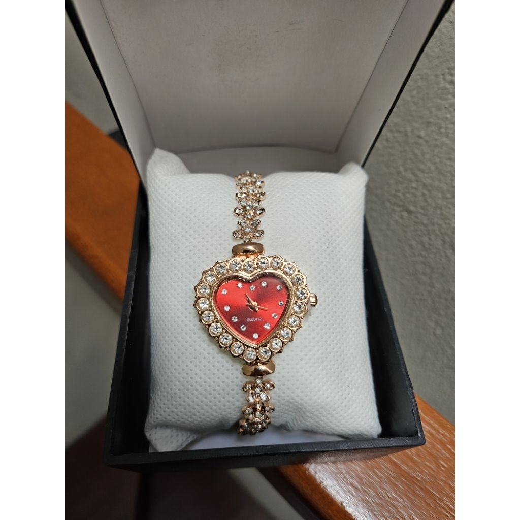 Vintage Watch Red Heart Gold