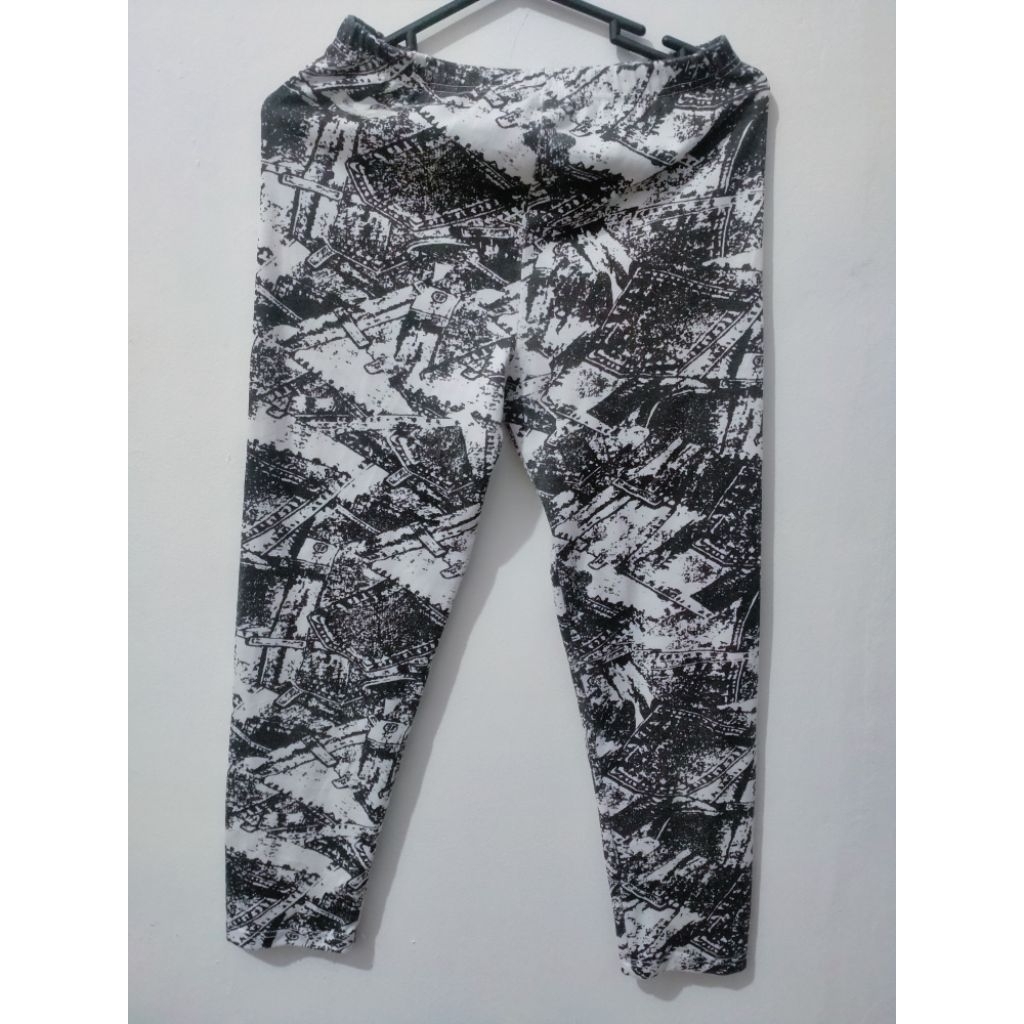 celana legging preloved