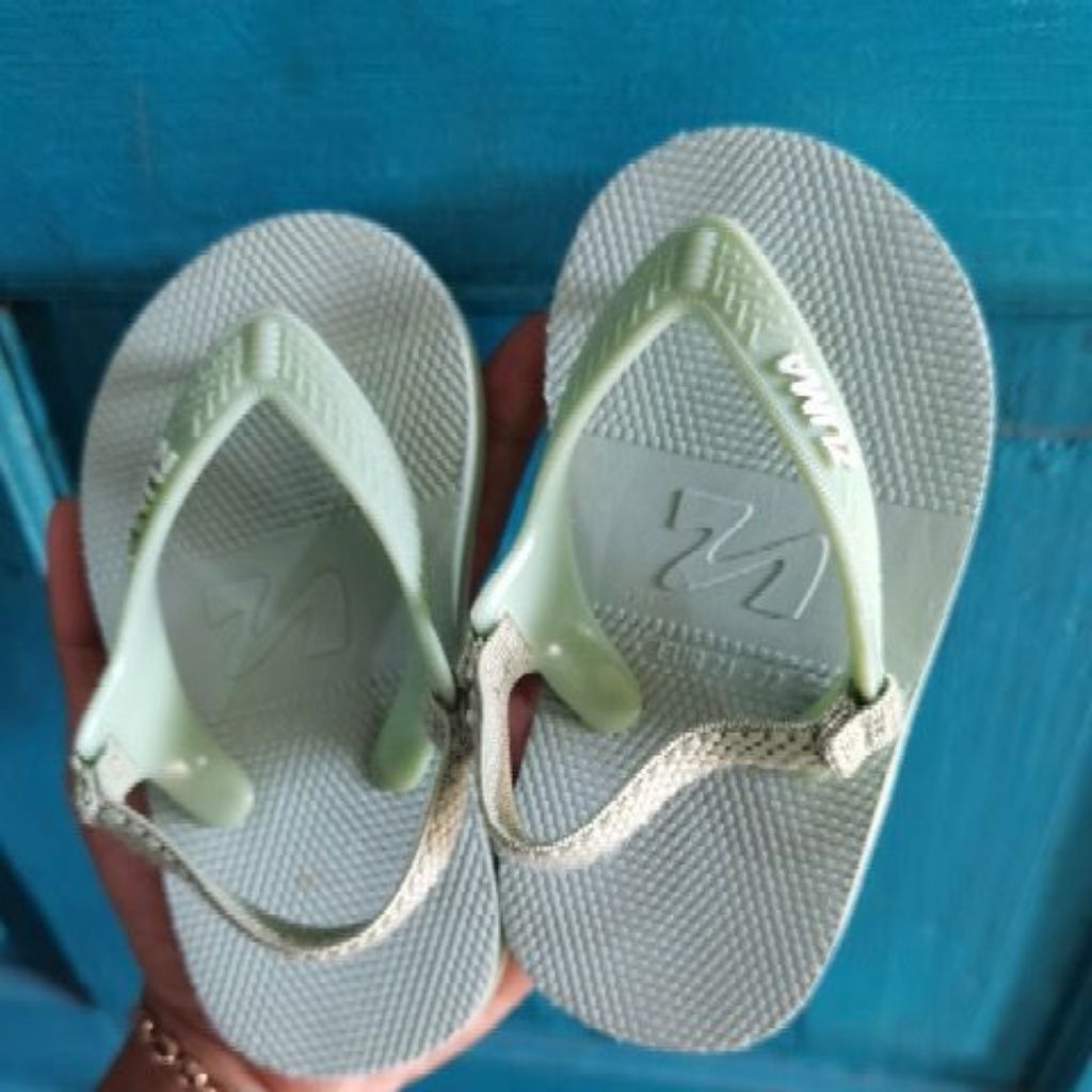 zuma sandal