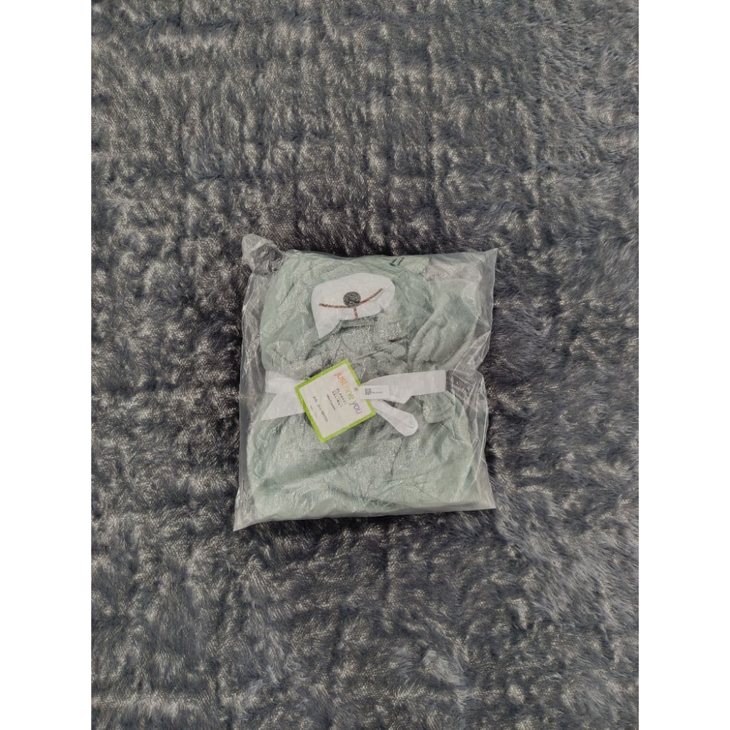 Selimut Bayi Carter Boneka – Selimut Lembut & Hangat dengan Boneka Lucu