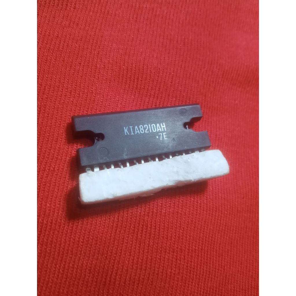 IC KIA8210AH ORIGINAL TOSHIBA HIGH PERFORMACE POWER AMPLIFIER BTL 20WATT