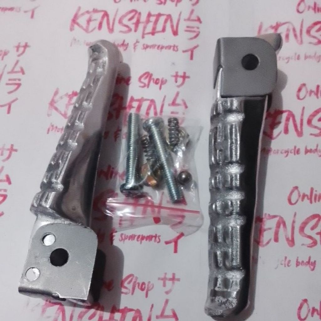 foot step belakang Vixion New R15 v2 v3 xabr MT15