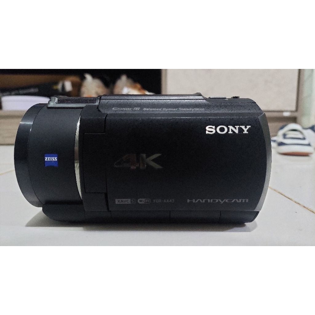 Handycam