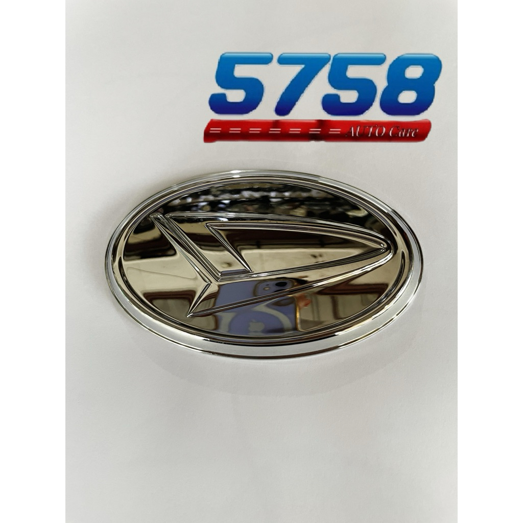 Emblem lambang logo bemper depan original daihatsu Zebra Espass Taruna ori