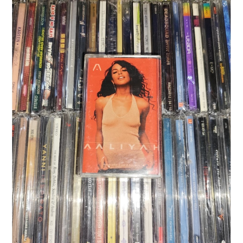 Kaset Aaliyah - Aaliyah Hits Singles We Need A Resolution, More Than A Woman