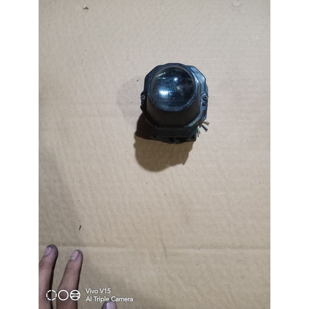 lampu depan yamaha MT25 NEW SABRE