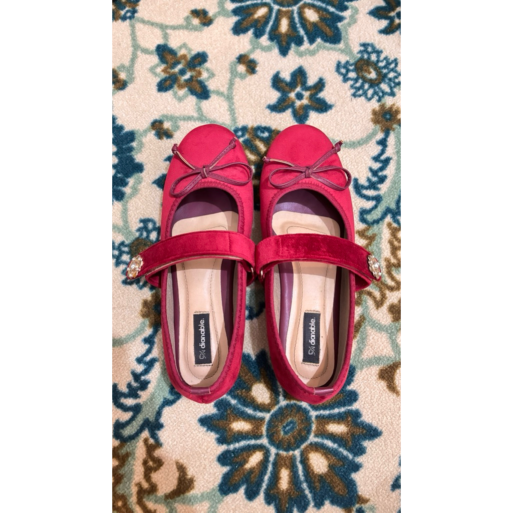 [PRELOVED] Dianable Flatshoes (40 - Maroon)