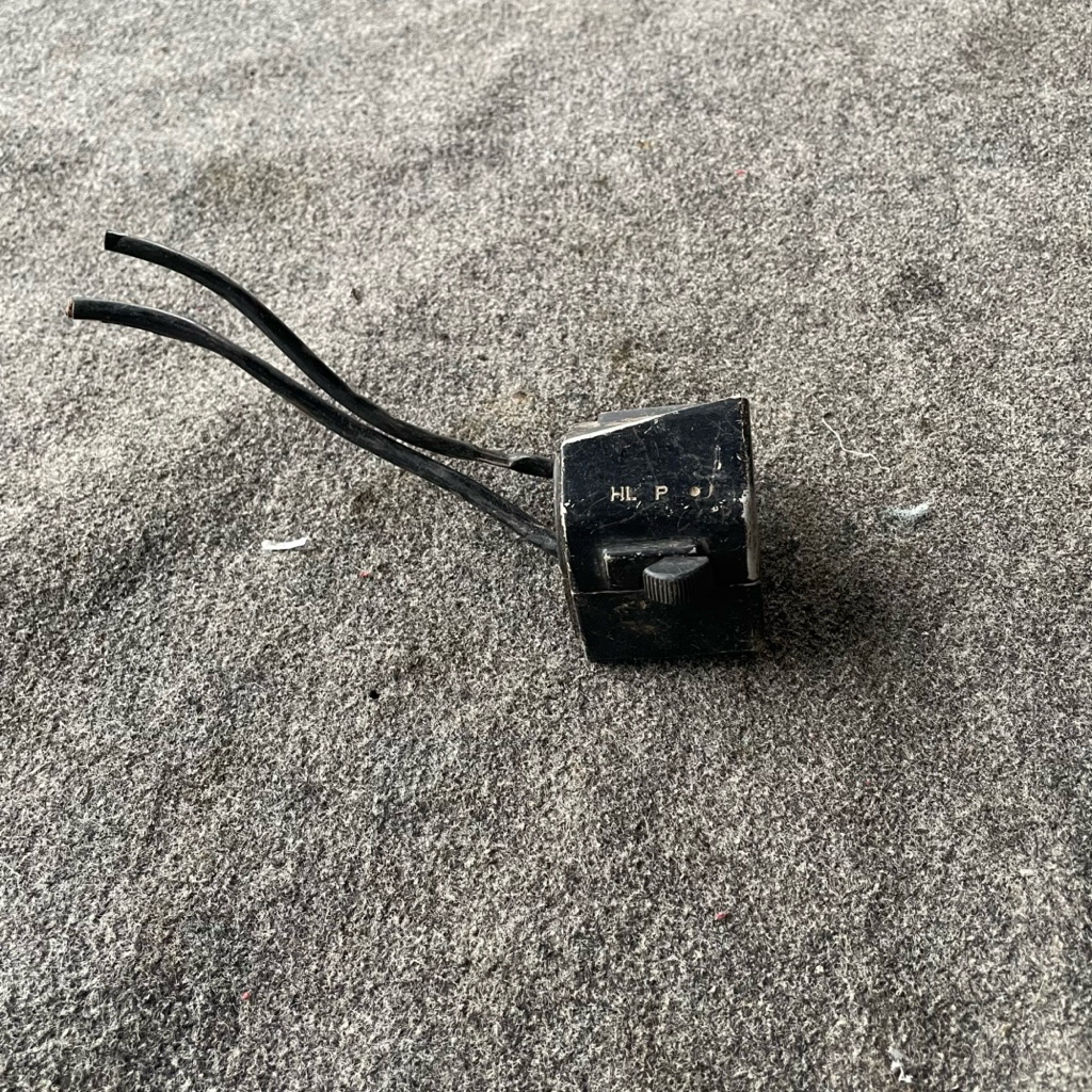 Holder saklar kanan engkel honda astrea star prima original second