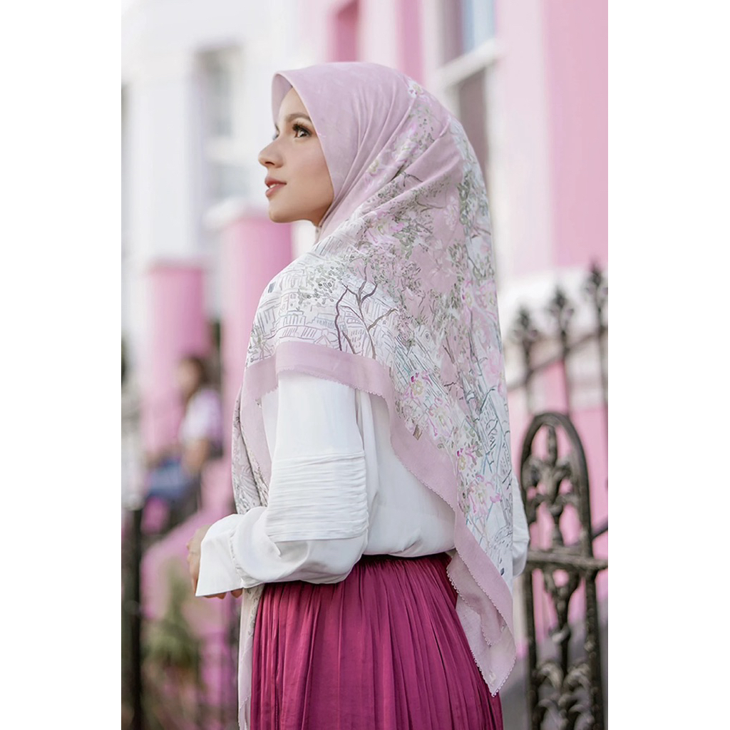 Preloved Buttonscarves - The British Square - Pale Blush