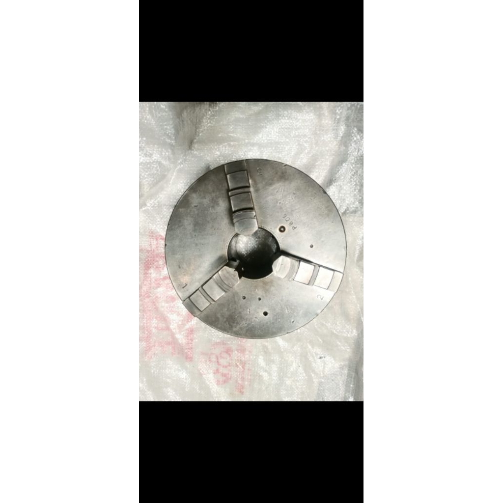 CATOK BUBUT 8" IN KAKI 3 CHUCK KEPALA MESIN BUBUT