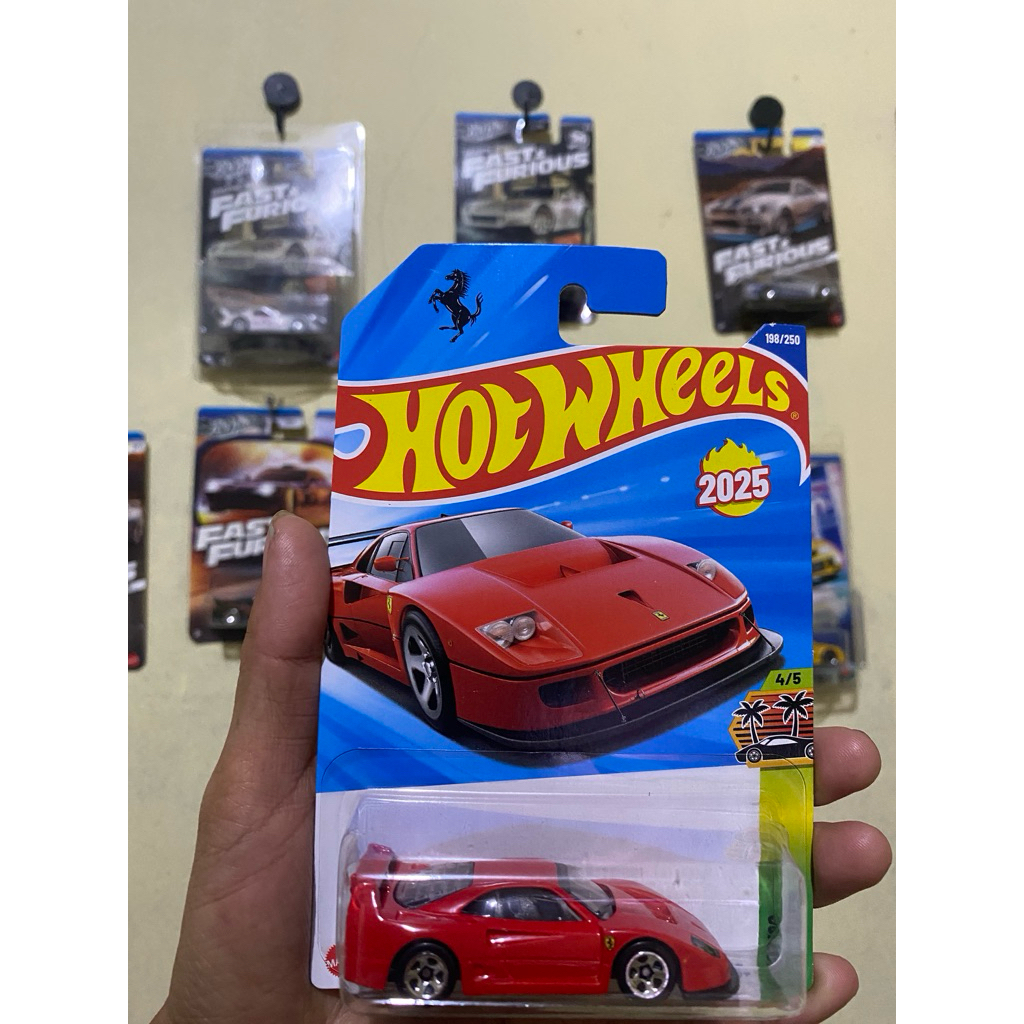 HOT WHEELS REGULLER FERARI F40