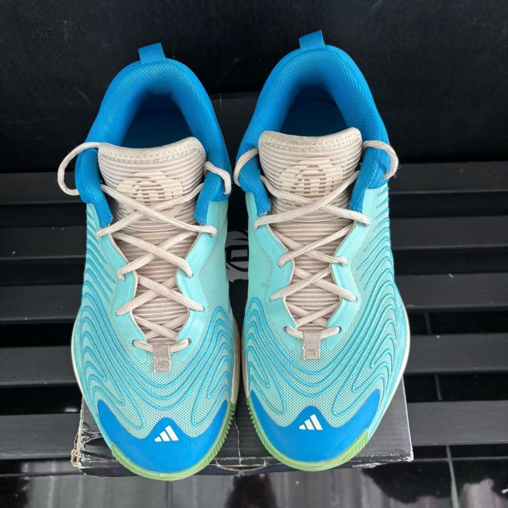 [USED] Sepatu Basket Adidas D Rose Son Of Chi 3 "Aqua Blue" Size UK 8,5/EU 42.5 Bekas pakai second s