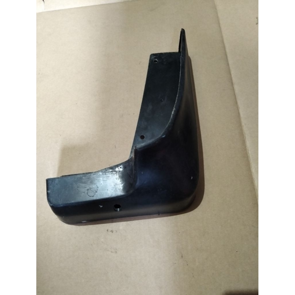 Mudguard Depan Suzuki Grand Vitara Original