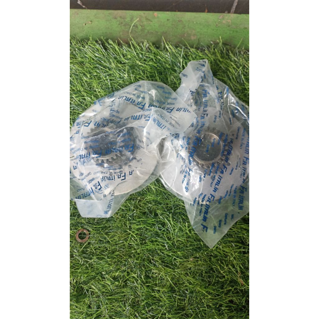 Mata kopling T23 vespa strada kopling besar NOS