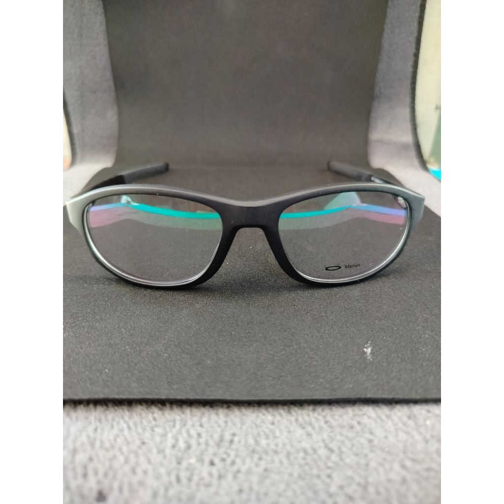 kacamata Oakley second berkualitas