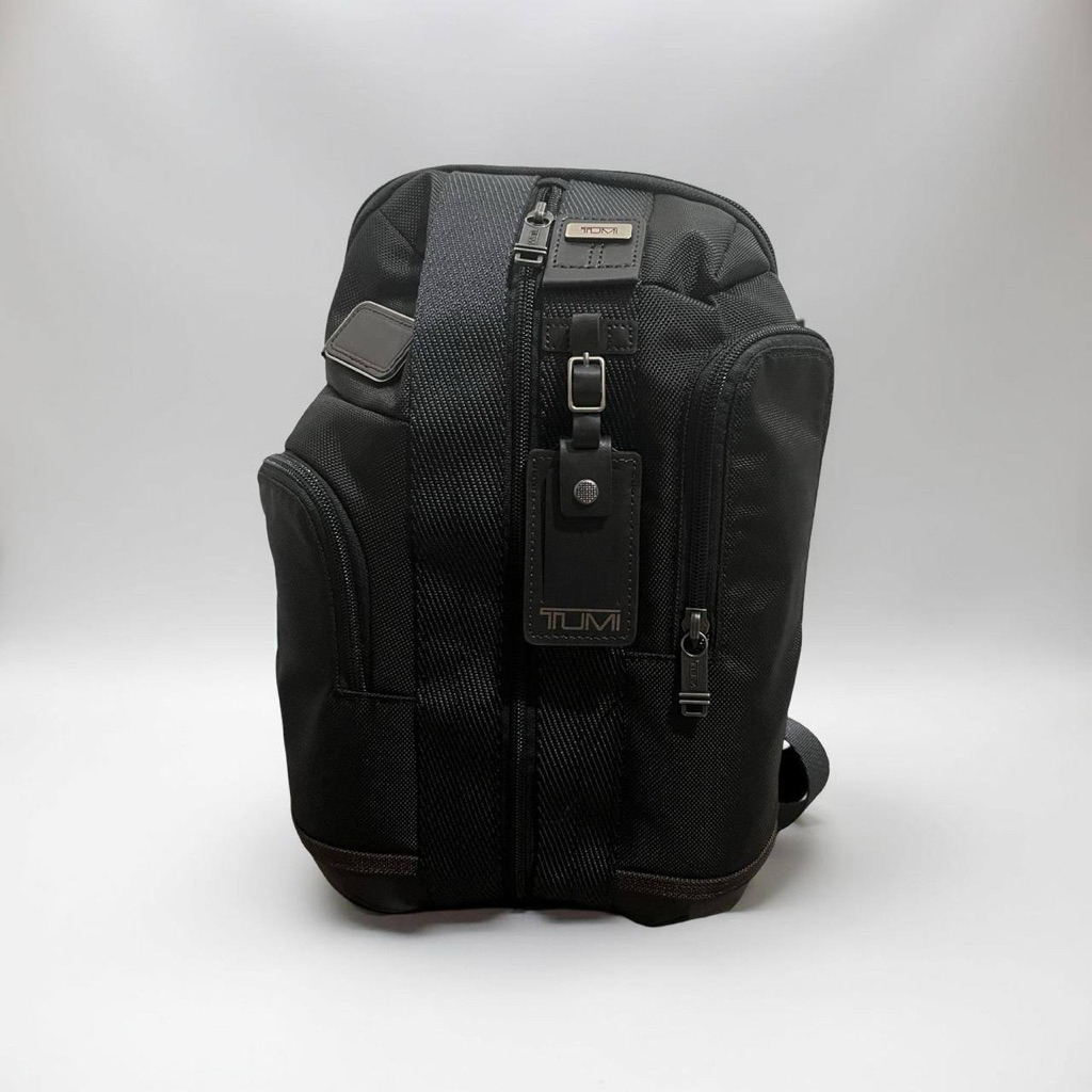 TUMI HIGGINS SLING BAG BLACK