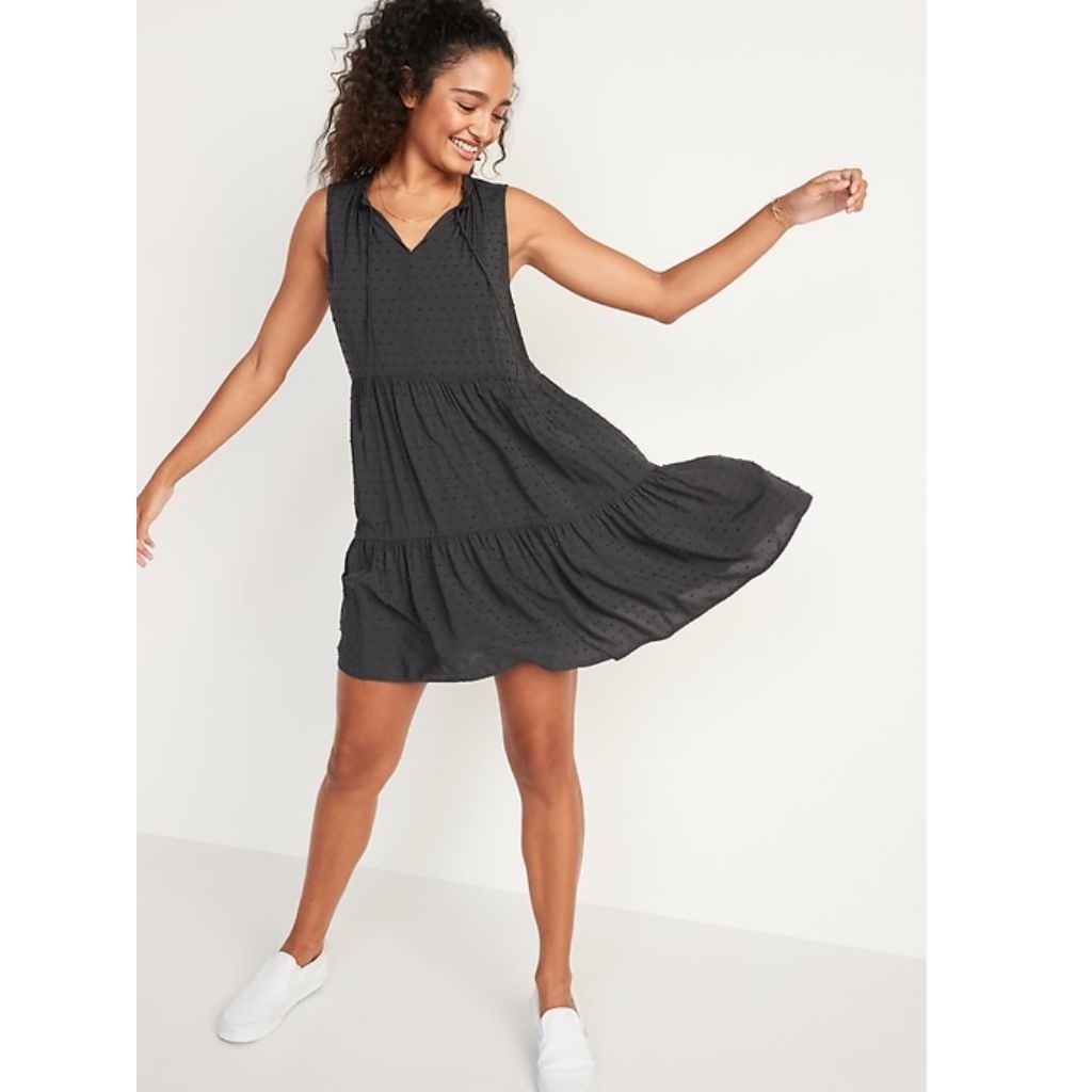 Reject Old Navy Sleeveless Tiered Clip-Dot Mini Swing Dress