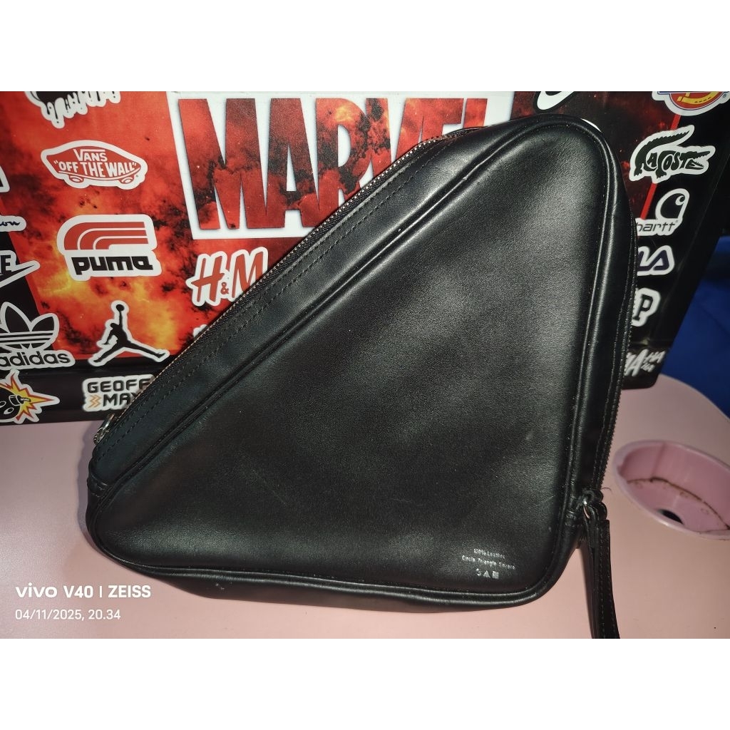 Tas Pouch Kulit Studio H by Hazzys ORI Preloved