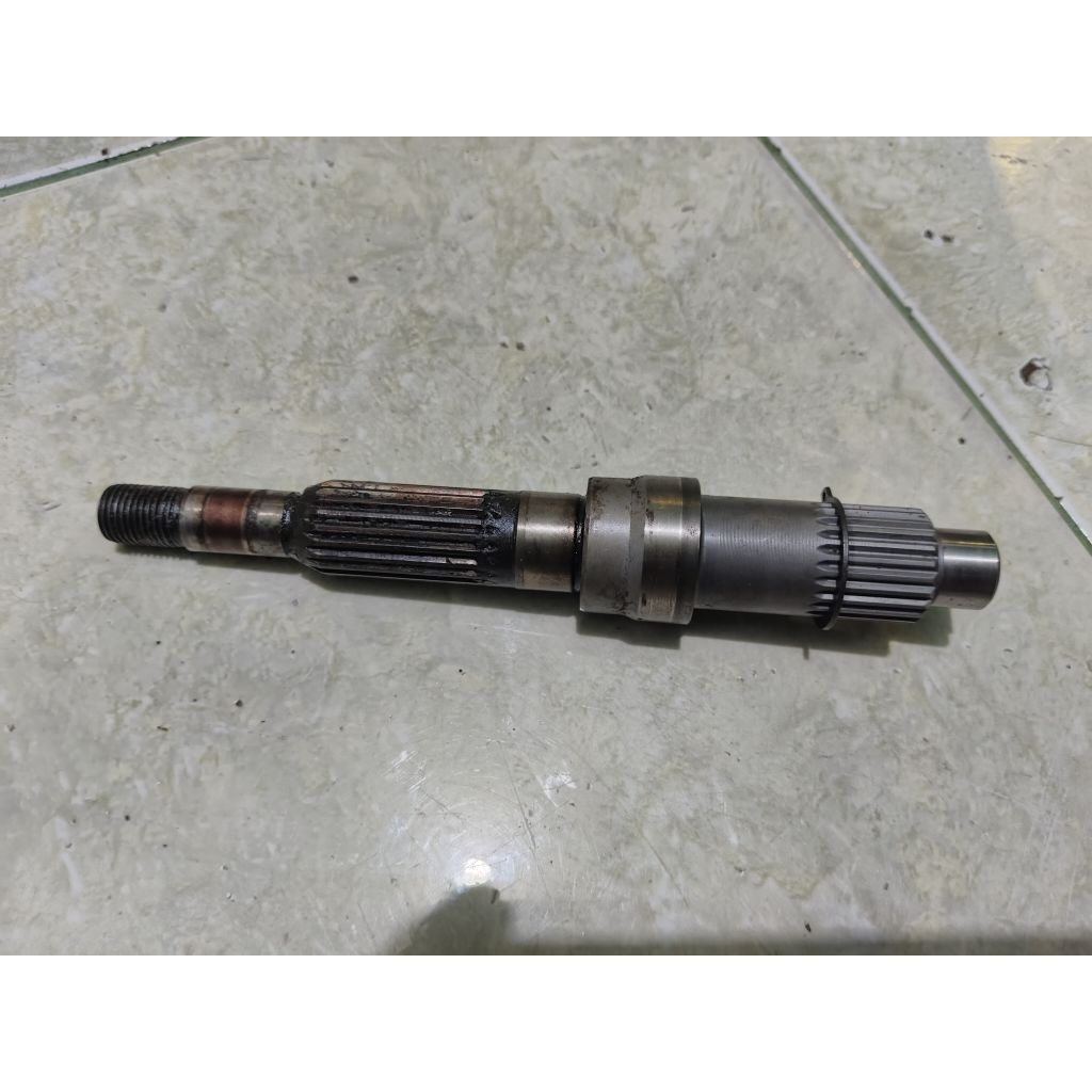 as roda belakang xeon karbu/injeksi