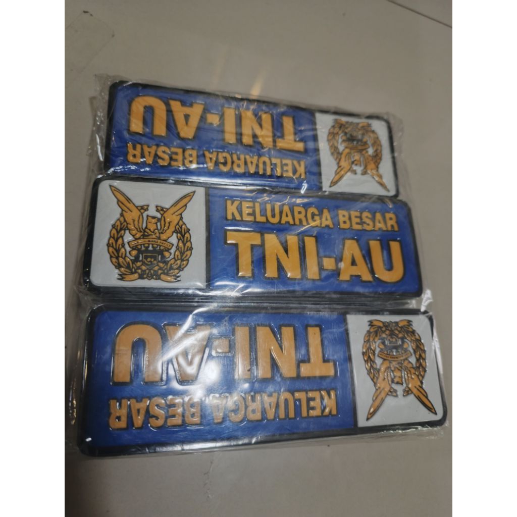 stiker embos/stiker tni au kluarga besar/stiker timbul tni au