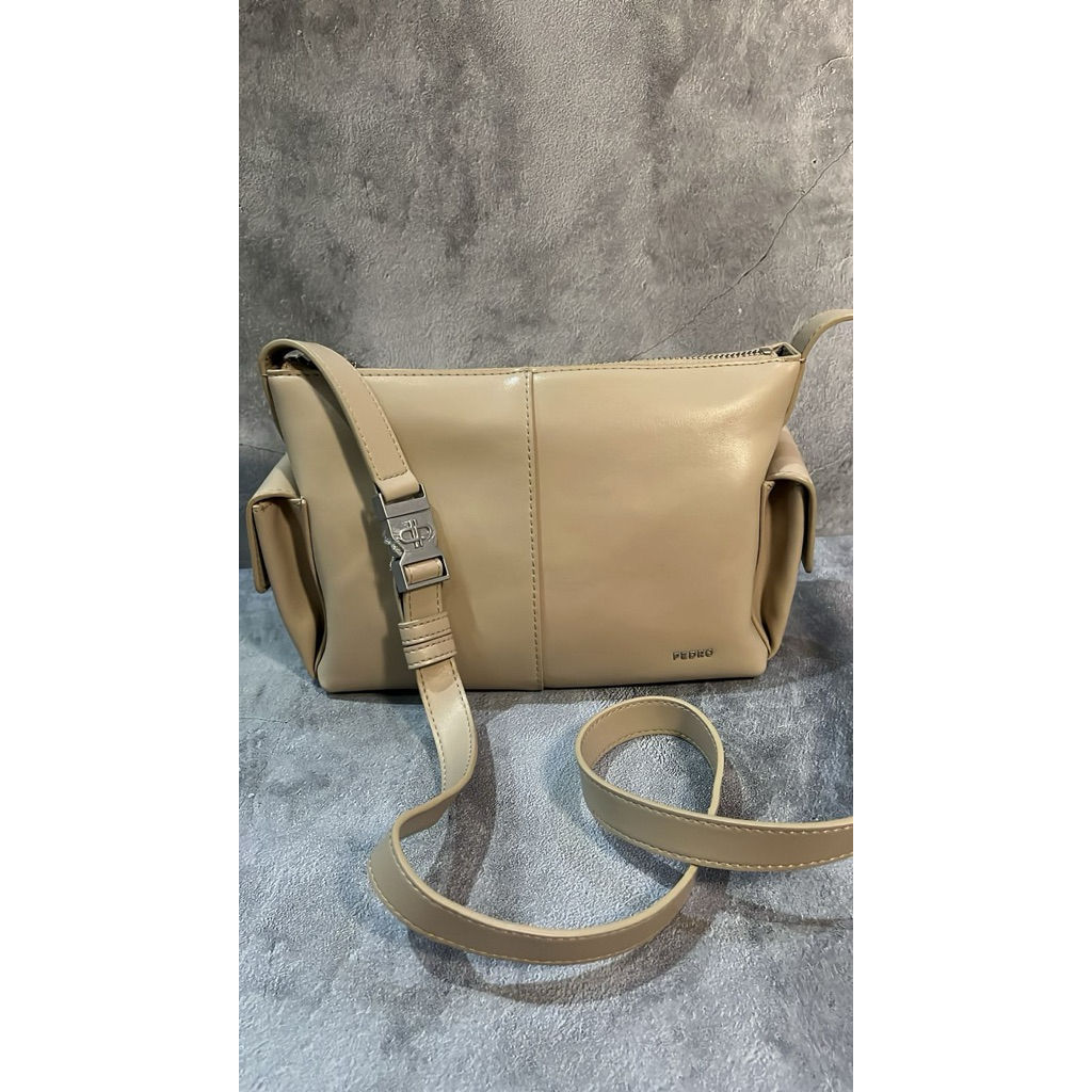 Pedro Shoulder Bag - Tas Bahu Wanita (100% Original)