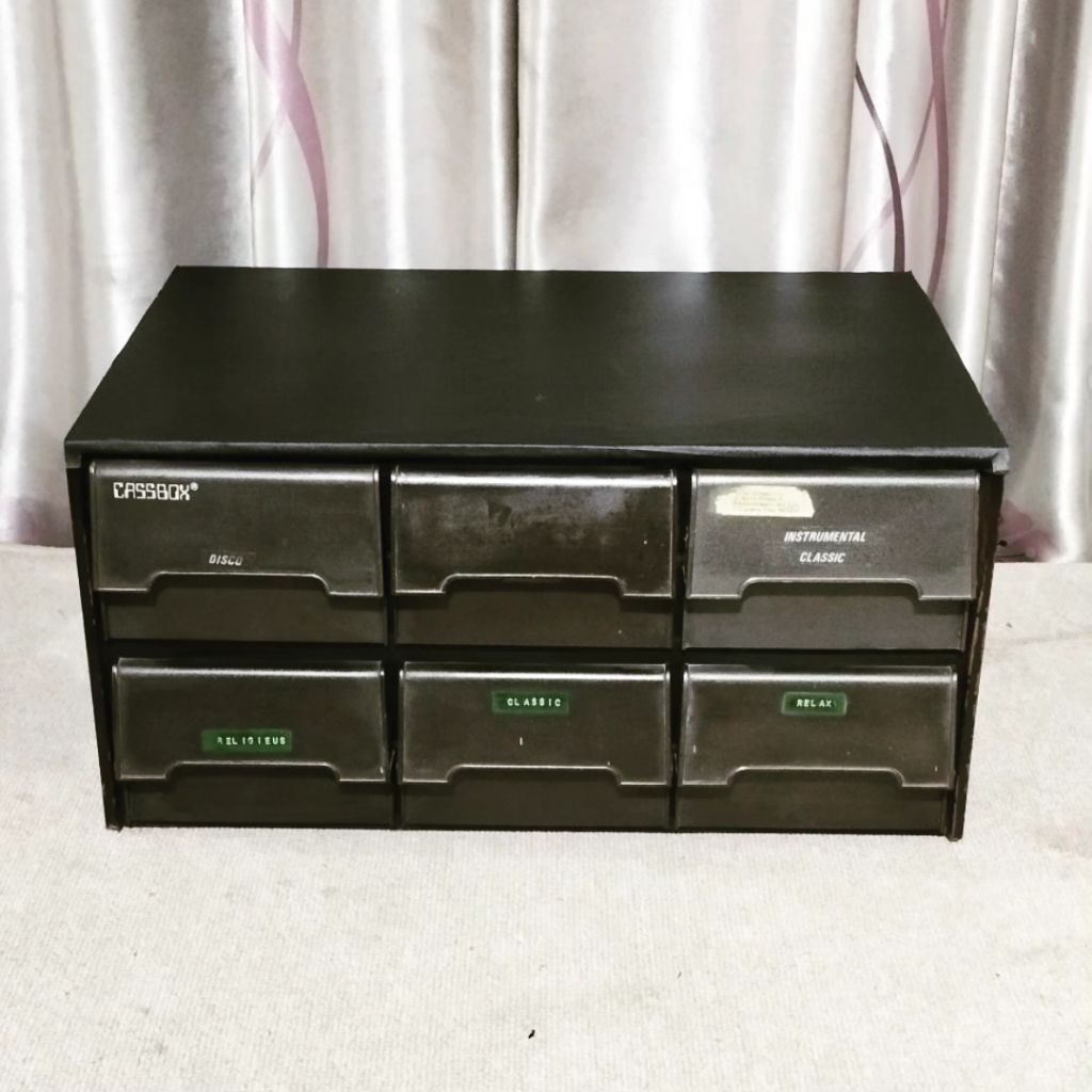 Rak kaset 6 laci Crossbox muat 84 kaset casing mika