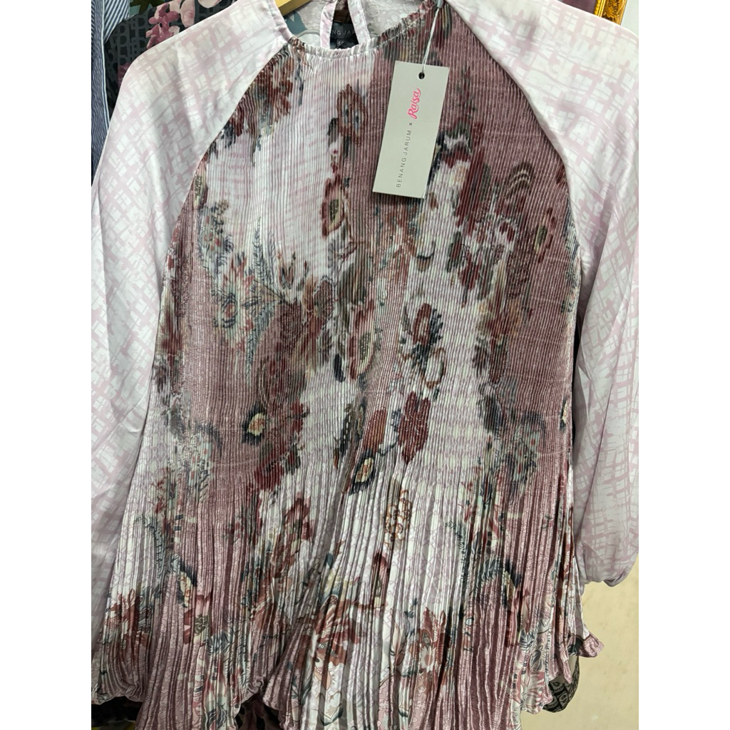 BJ FESTIVE RAISA PLETED PINK L