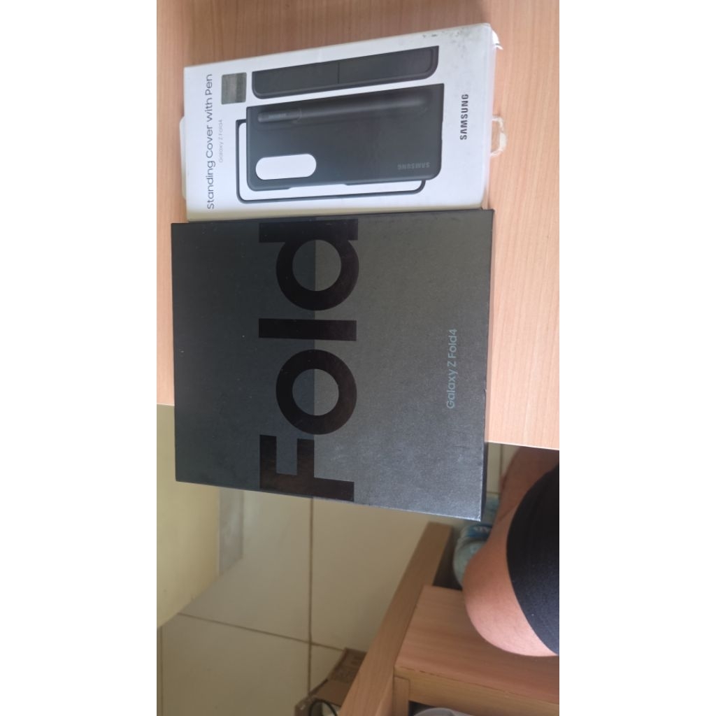 Z Fold 4 12/512 SEIN Second