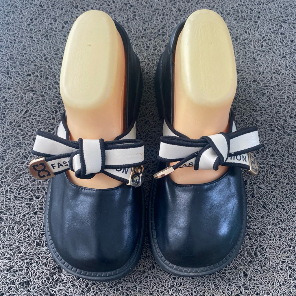 preloved sepatu loafer wanita sz 36