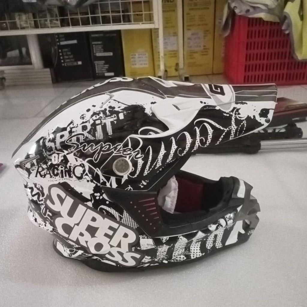 Helm Cross GM Promooo Size XL Helm GM Cross Promooo