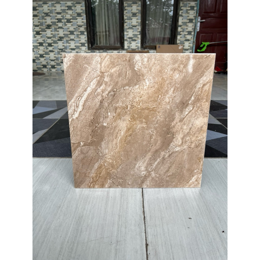 Keramik lantai Milan 40x40cm Celina Brown