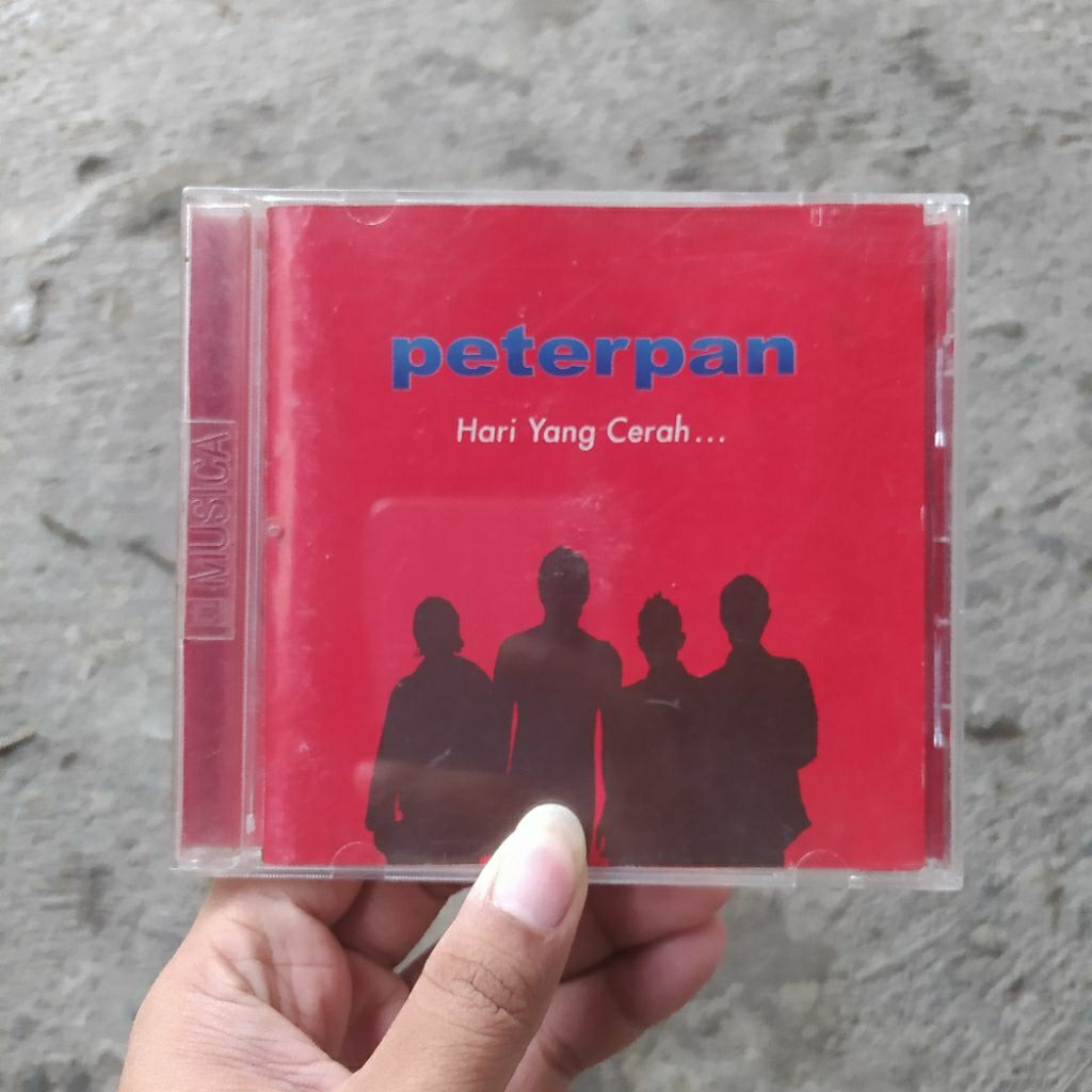 CD Peterpan - Hari Yang Cerah . . .