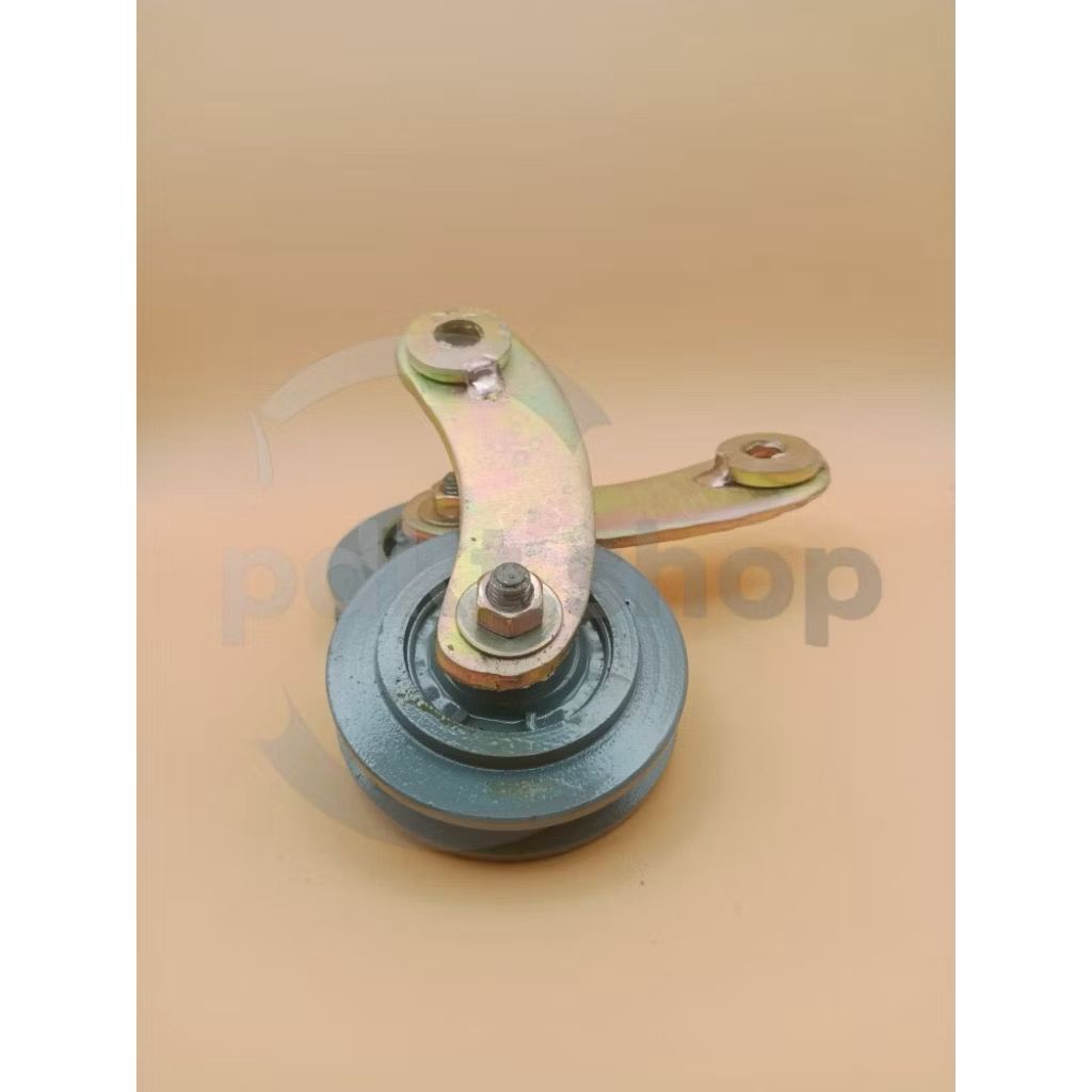 Pulley Tension / Pulley Tensioner Traktor G1000 RD85 KUBOTA