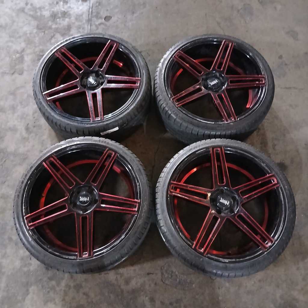 Velg Mobil Bekas Civic Accord PETERBURG R20X8,5 Baut 5 Pcd 5X114 ET40 +BAN ACC 245 35 R20