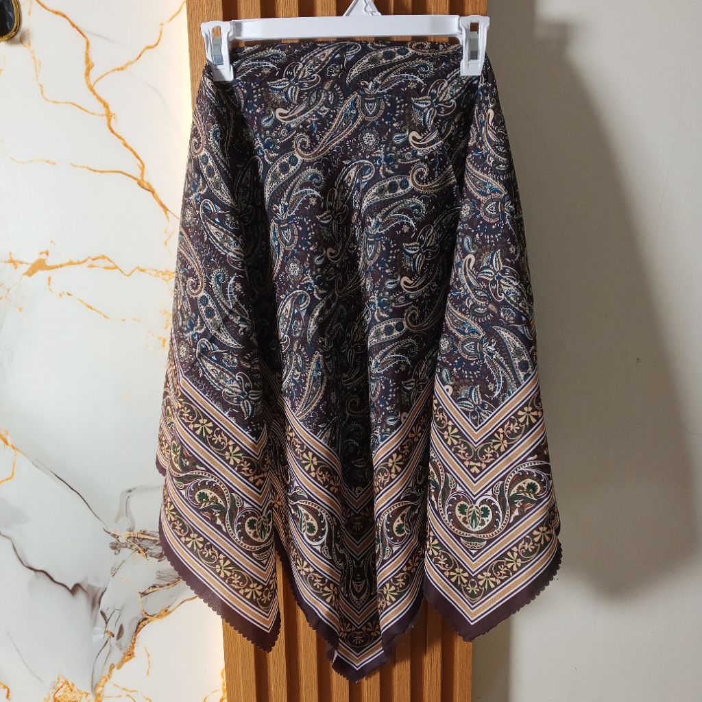 hijab segi empat motif turki/jilbab segi empat motif turki/jilbab segi empat motif turki/kerudung se