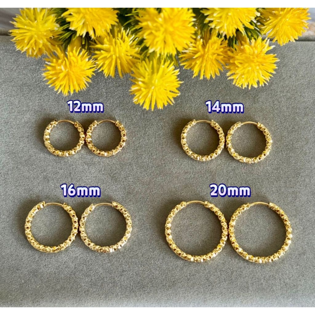 Anting gipsy titanium mengkilat