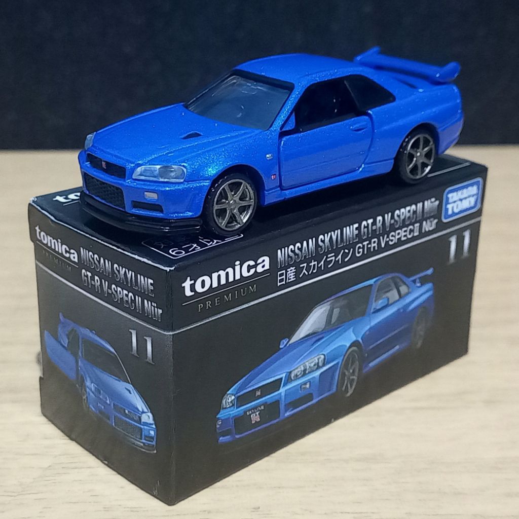 Tomica Premium No.11 – Nissan Skyline GT-R R34 (Loose)
