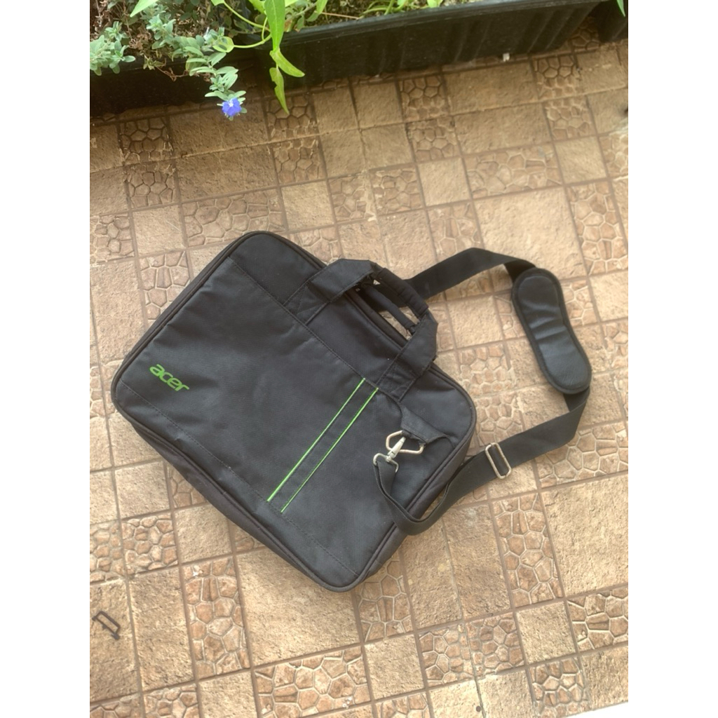 TAS LAPTOP ACER JADUL SECOND PRELOVED